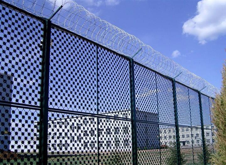 監(jiān)獄功能區(qū)隔離網(wǎng)