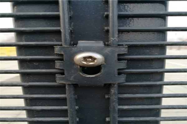 358監(jiān)獄密紋網(wǎng)安裝方式