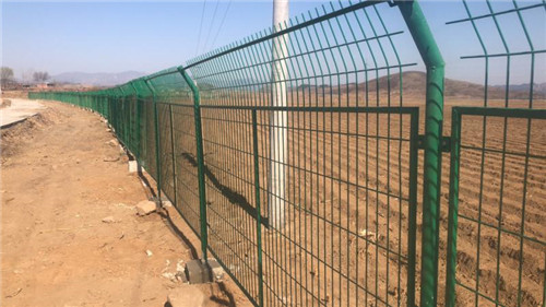 浸塑水庫隔離網(wǎng)